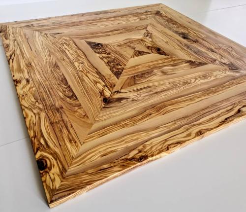 2. Piano tavolo in legno di ulivo_